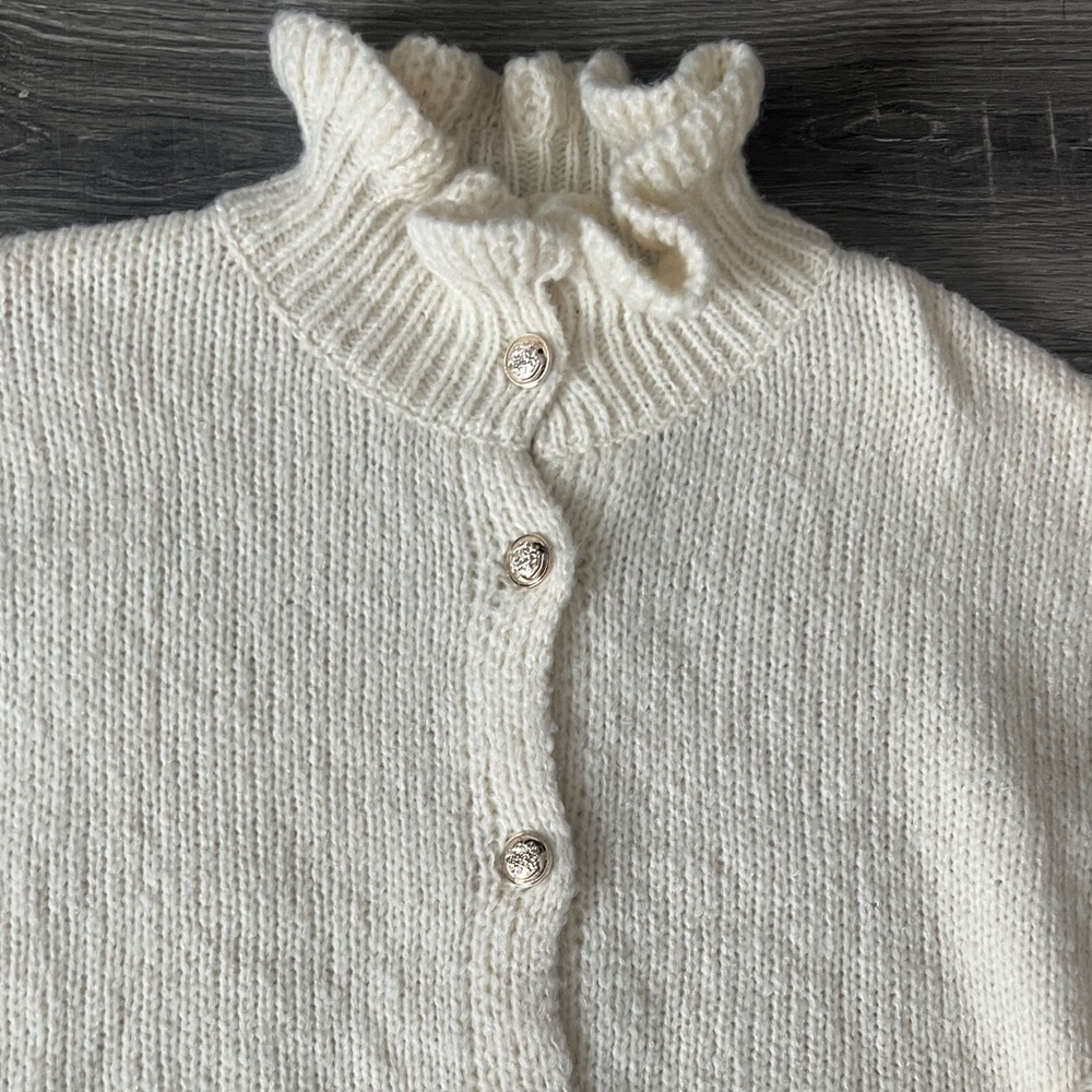 Amazon Women's Cream Ruffled Cardigan - Picture 3 of 5